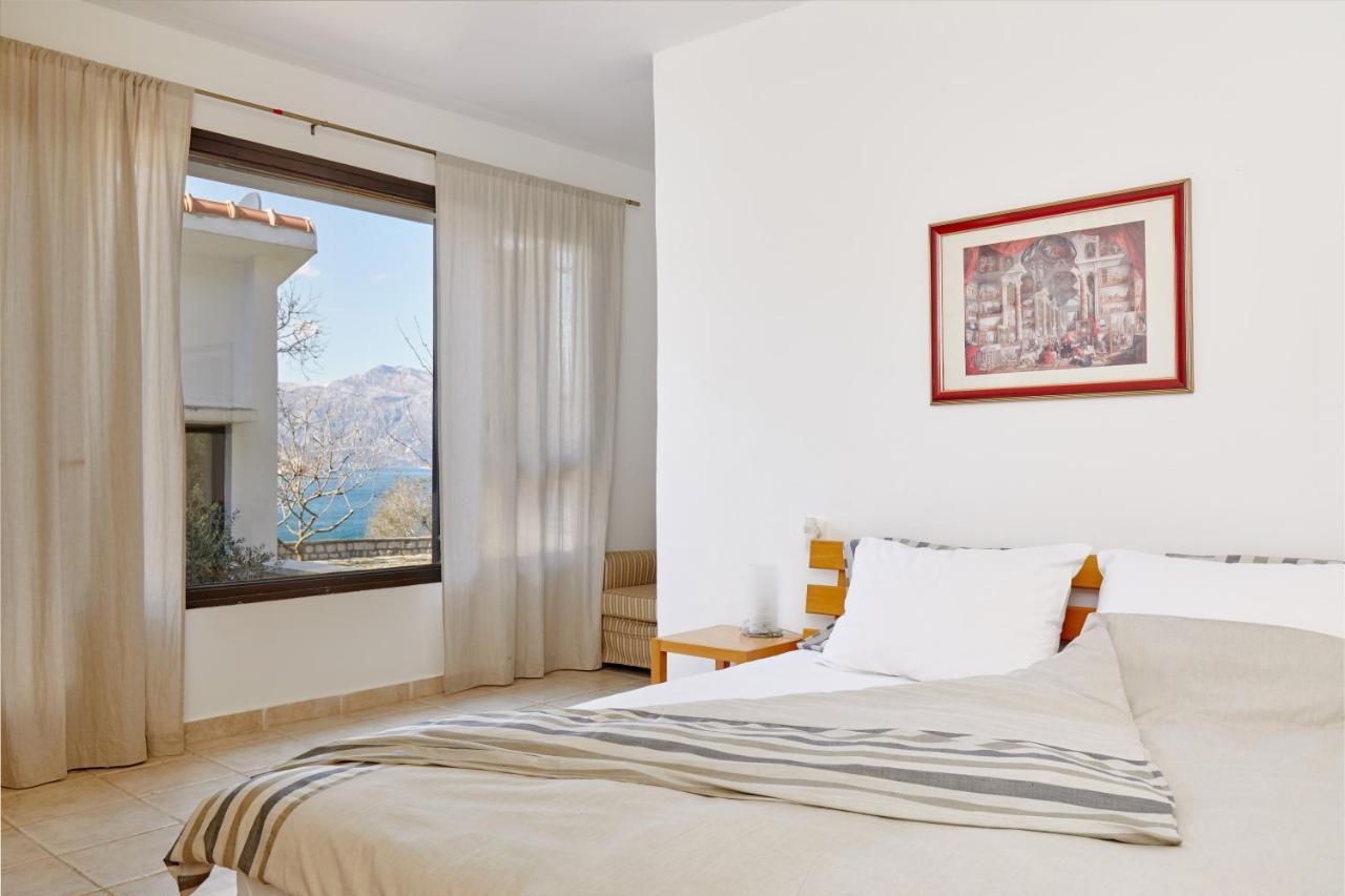 Villa Biskupovic With Stunning Views Kotor Eksteriør bilde